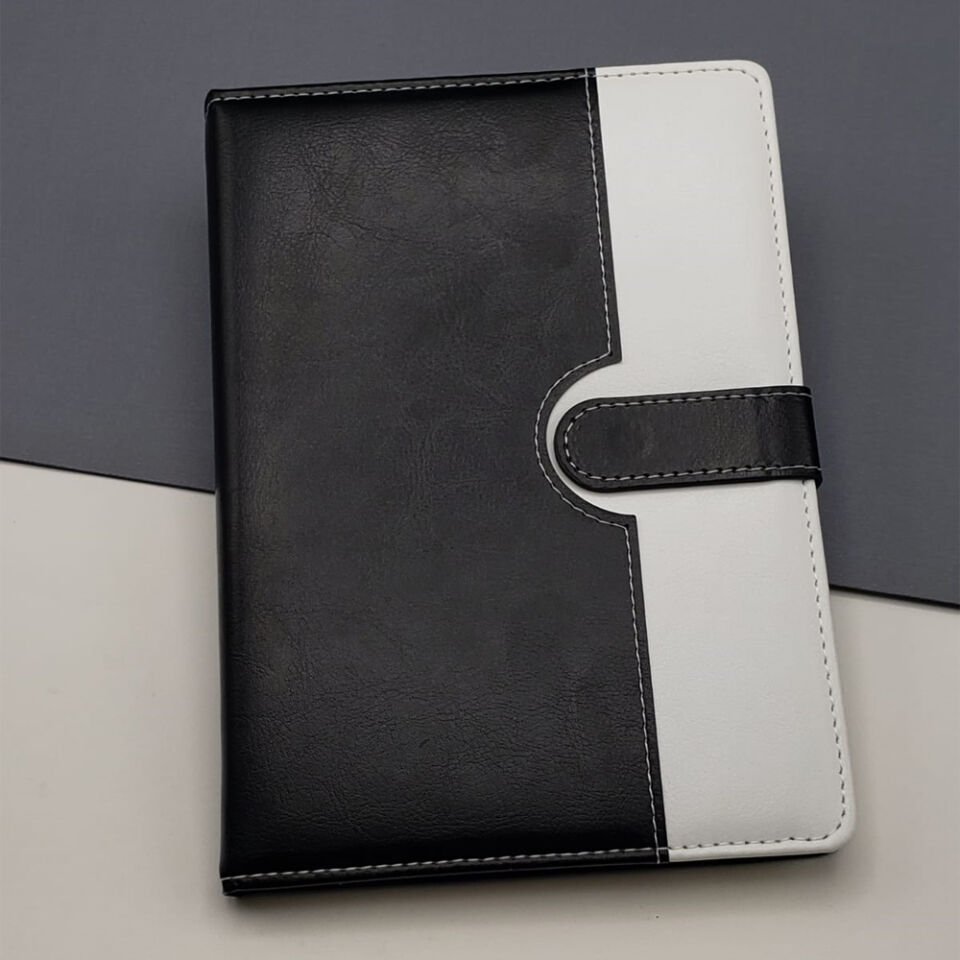 Tarihsiz Ajanda Defter Siyah Beyaz Renk