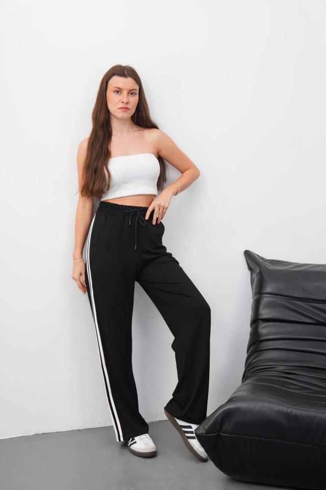 Yandan çift şeritli pantolon siyah