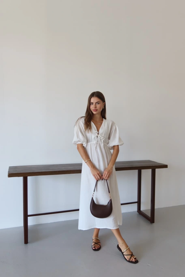 Kısa kollu müslin elbise beyaz pt