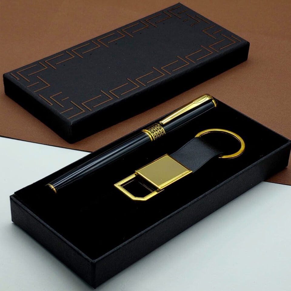 Hediyelik Siyah Kalem Ve Gold Deri Anahtarlık Kutulu Set (1077)